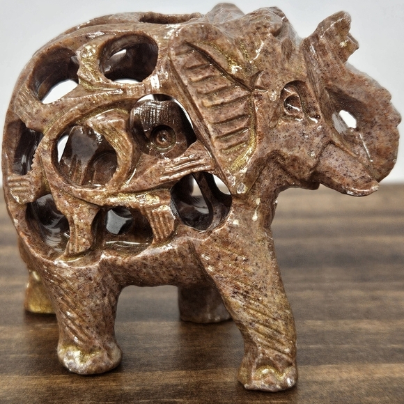 Hand Carved Soap Stone hollow Elephant figurine - Picture 1 of 8